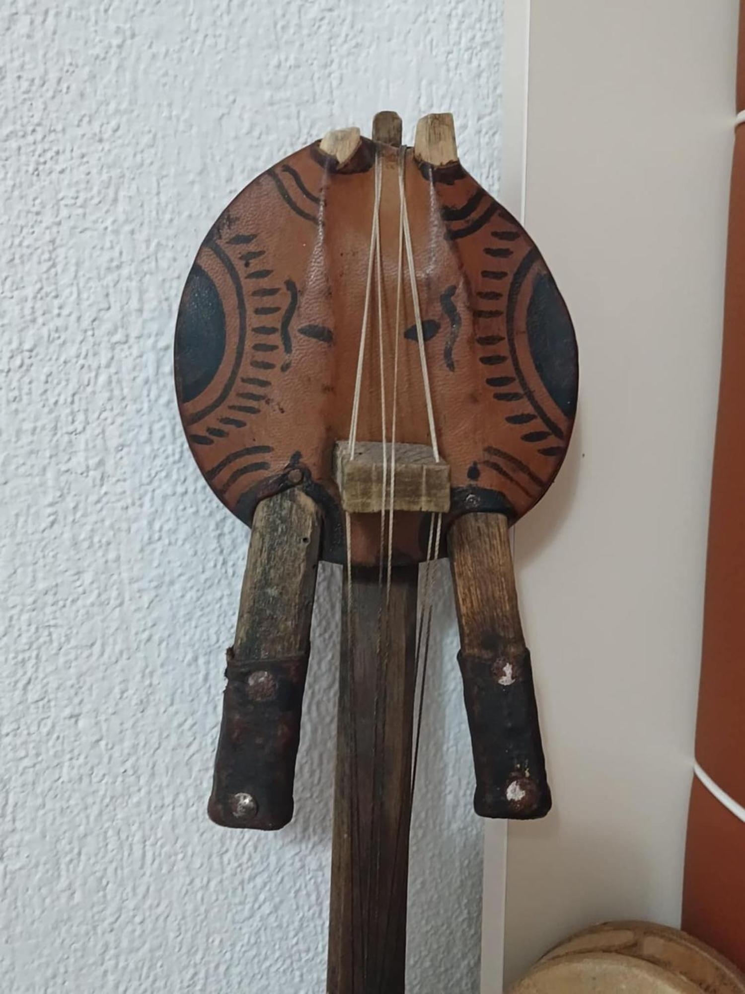 Eniguesthouse Gjirokaster Bagian luar foto