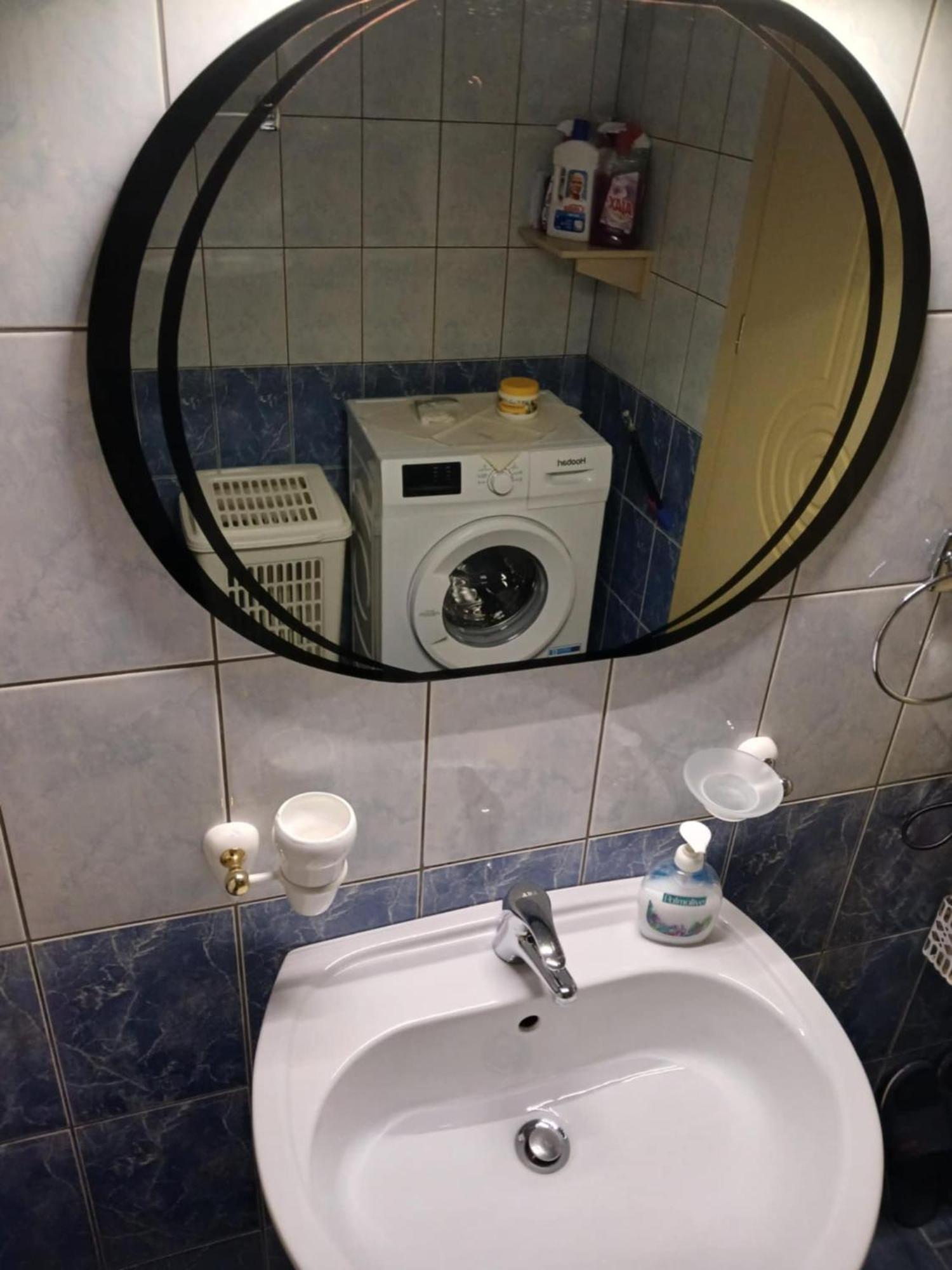 Eniguesthouse Gjirokaster Bagian luar foto